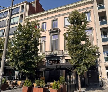 Duplex te huur in Antwerpen voor € 1.990 met 3 slaapkamers - Photo 2