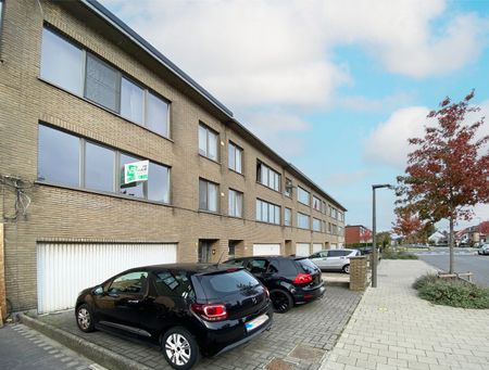 Prachtig appartement met twee slaapkamers en garage in Ekeren! - Foto 5