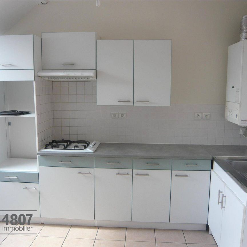 Location appartement rénové 1 pièce 38.66 m² à Thyez (74300) - Photo 1