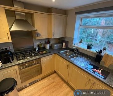 2 bedroom flat to rent - Photo 4