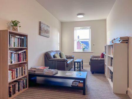 33 Sandown Manor, 84a Sandown Road, Belfast, BT5 6GQ - Photo 4