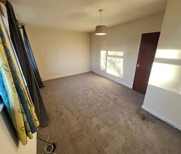 Elm Court, Barlow Moor Road, Didsbury, Manchester, M20 2QQ - Photo 2