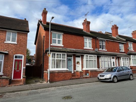 New Street, Uttoxeter - Photo 1