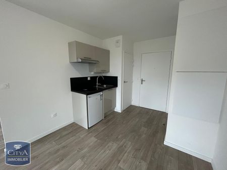Location Appartement 1 pièce 31m² COMPIEGNE 60200 - Photo 4