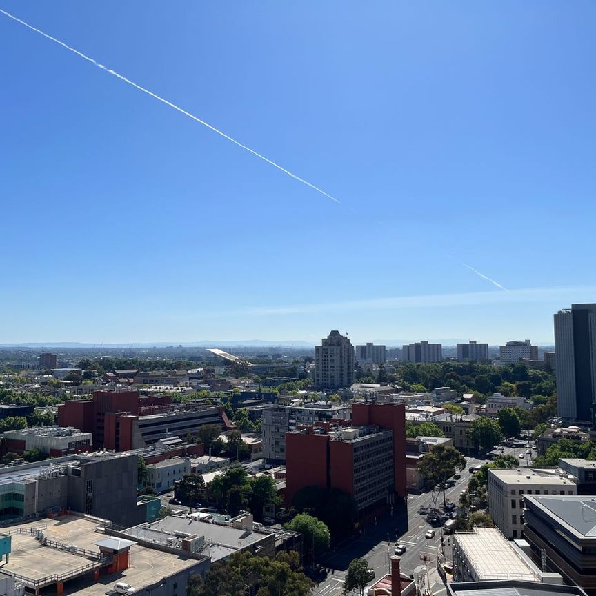 Home in the Heart of the City - Photo 1