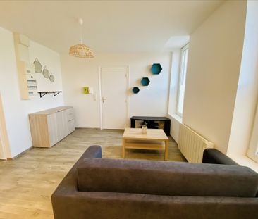 Location Appartement 2 pièces 45m² - Photo 1