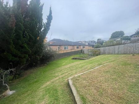 Howick - Photo 4