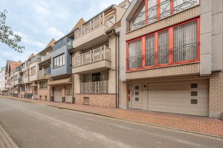 Mooi gemeubeld appartement op een rustige ligging, op wandelafstand van de Lippenslaan - Photo 4