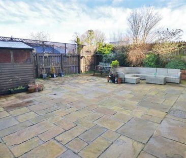 3 bedroom semi-detached house to rent - Photo 2