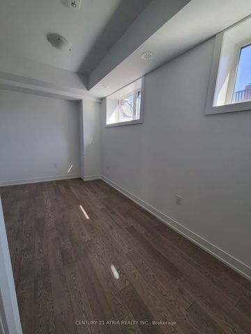 Condo Townhouse For Lease | W8117782 - Photo 4