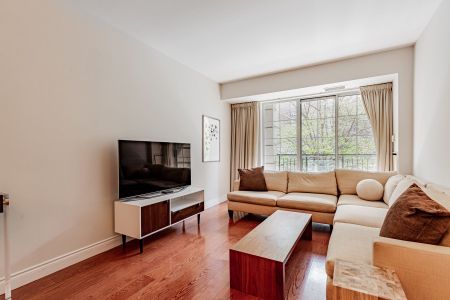For Lease - 77 Mcmurrich Street Unit# 219, Toronto, Ontario - Photo 2