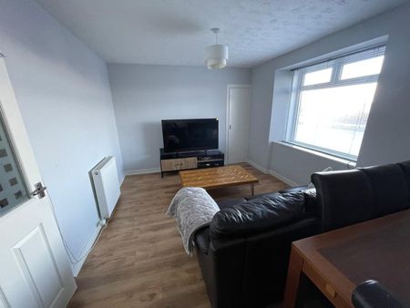 1 Bed Flat, Auchmill Road, AB21 - Photo 4