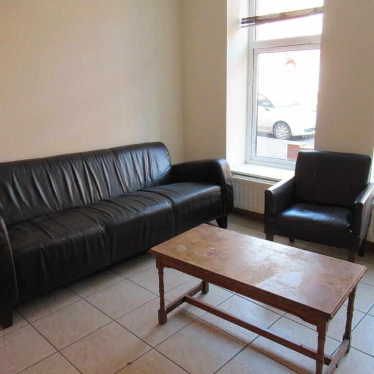 Unit 1, 108 Fitzroy Avenue, Belfast, BT7 1HX - Photo 1