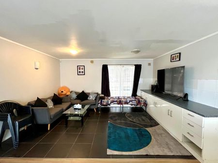 Unit 2, 94A Great South Road, Manurewa, Auckland - Photo 4