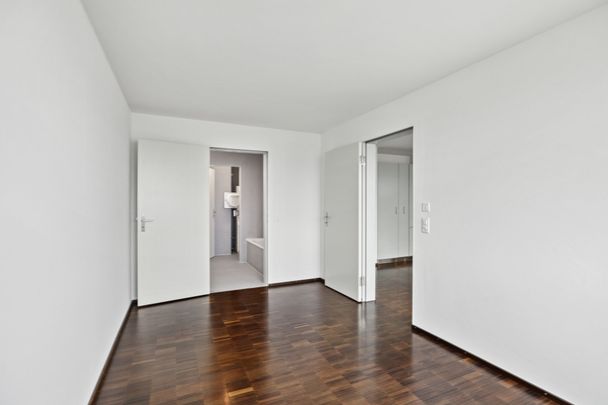 Moderne 2.5-Zimmer-Wohnung in Seenähe - Photo 1