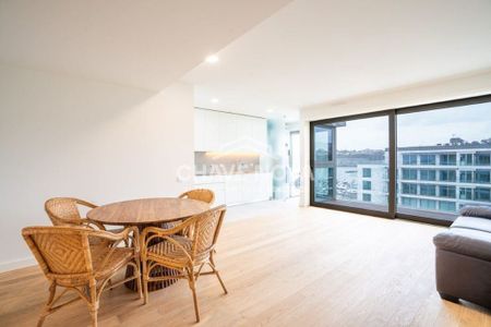 2 bedroom luxury Apartment for rent in Vila Nova de Gaia, Portugal - Photo 4