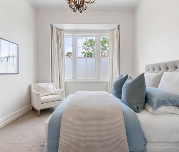 Immaculately presented Character Home - Photo 5