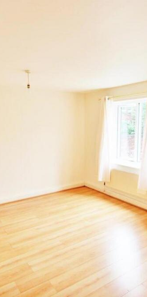 4 bedroom apartment to rent - Photo 1