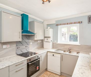 2 bedroom cottage to rent - Photo 1
