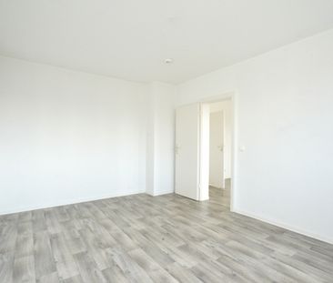 Balkon / Bad mit Fenster - Foto 1