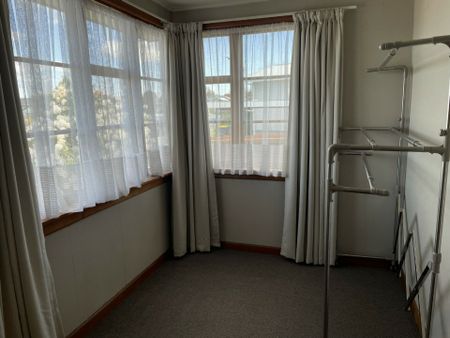 3 Bedroom Home - Photo 2