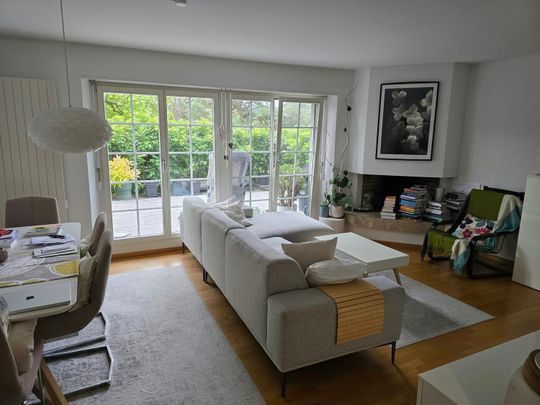 Charmante 3.5-Zimmer-Wohnung mit grosser Terrasse - Photo 1