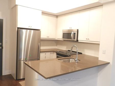 For Lease - 3170 Erin Mills Parkway Unit# 112, Mississauga, Ontario - Photo 3