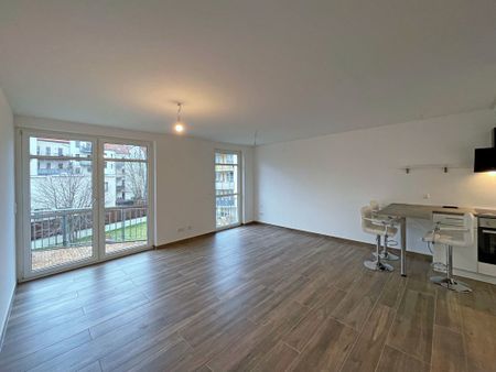 Leipzig - Hochwertig saniertes 1R-Apartment * Balkon * EBK * Regenwalddusche * Fußbodenheizung * TG-Stellplatz - Photo 2
