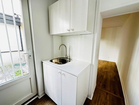 Location Appartement 2 pièces 35m² - Photo 3