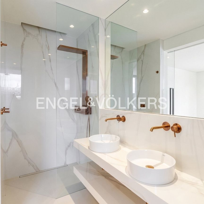 Pronájem bytu 3+kk 96 m², Komunardů , Praha - Фото 1
