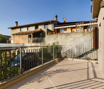 Appartamento 3 locali, in residenza di nucleo con giardino - Photo 5