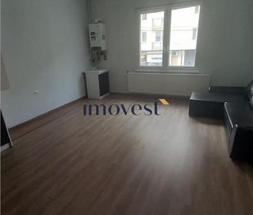 De inchiriat: Apartament cu 3 camere in zona Centrala - Photo 4