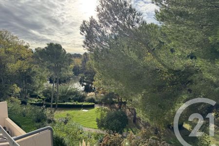 Six Fours les Plages, 83140 - Photo 3