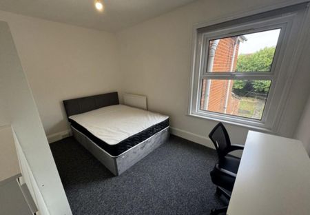 Mayfield Road, Southampton - Photo 2