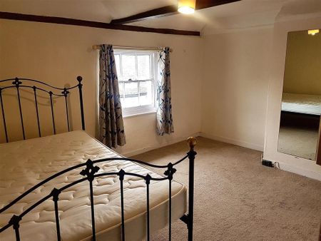 3 bedroom terraced house to rent - Photo 3
