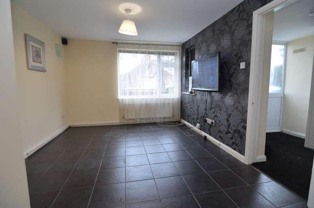Tyron Way, Sidcup, DA14 - Photo 1
