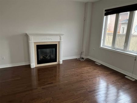 For Lease - 87 Summitgreen Crescent, Brampton, Ontario - Photo 2