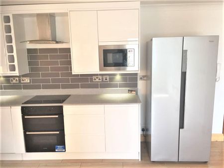 1 bedroom apartment to rent - Photo 2