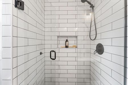 For Lease - 596 Hager Avenue, Burlington, Ontario - Photo 2