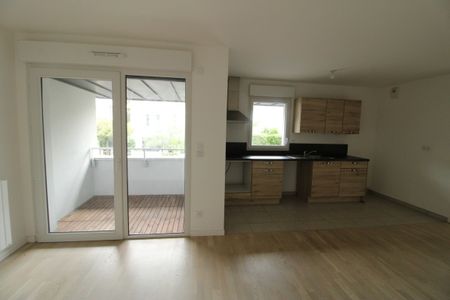 Location Appartement 2 pièces 42m² NANTES 44100 - Photo 3