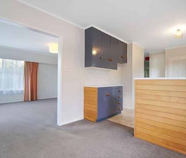 Spacious 3-Bedroom Home in the Heart of Browns Bay - Photo 3