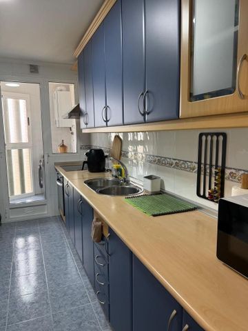 Piso de alquiler en Calle Maestros Canteros, 18, Imaginalia - Llanos del Águila - Photo 3