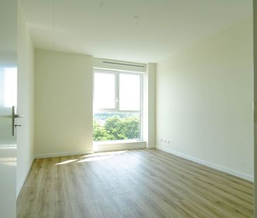 Appartement te huur: Oostdijk 15-C6 3223 CA Hellevoetsluis - Foto 2