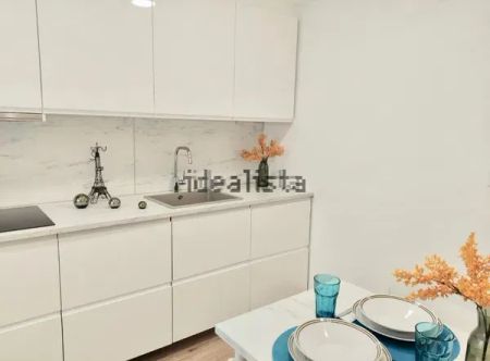 Alquiler de piso en Calle Tenderina Alta, 48 - Photo 2