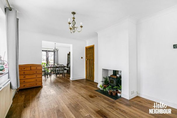 3 bedroom end of terrace house to rent - Photo 1