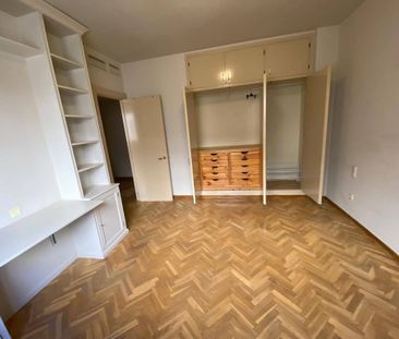 5 room luxury Apartment for rent in Seville, Spain - Photo 6