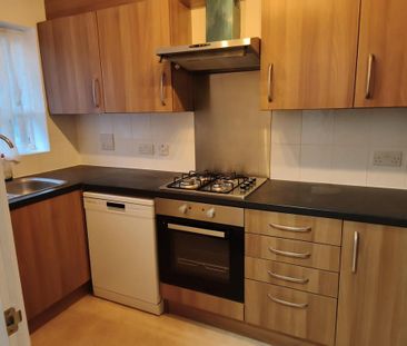 3 bedroom terraced house to rent - Photo 4