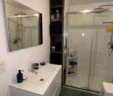 Appartement te huur in Pommeroeul voor € 785 met 2 slaapkamers - Photo 3