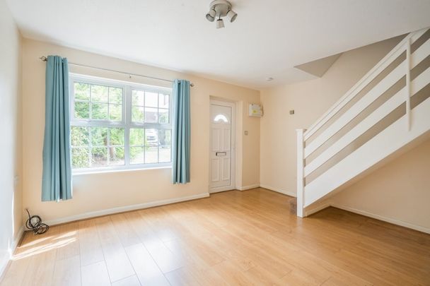 2 bedroom terraced house to rent - Photo 1