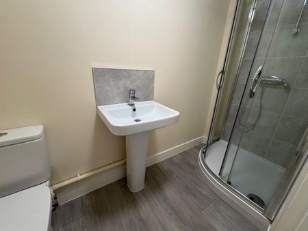 1 bedroom flat to rent - Photo 4